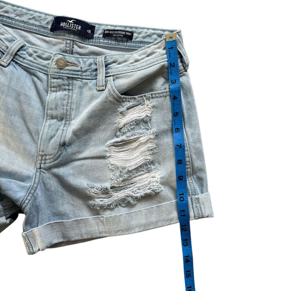 Hollister High Rise Boyfriend Short SZ 11 / 30 Light Wash Distressed Button Fly - Picture 10 of 11